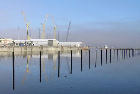 America's Cup-master i bakgrunden